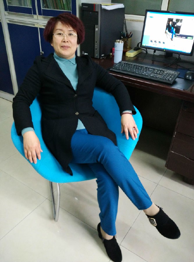 卢春莲.jpg